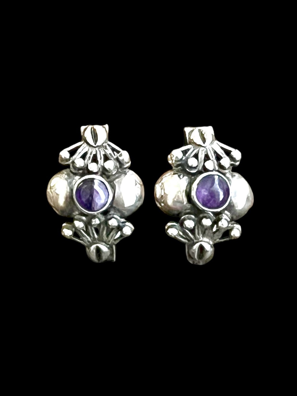 Vintage Mexican 8g Sterling Silver Amethyst Screw Back Earrings 1 inch